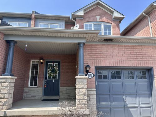 5673 Flora Dr, Burlington, ON, L7L6X4 | Card Image
