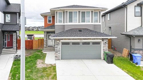 915 Corner Meadows Way Ne, Calgary, AB, T3N2C2 | Card Image