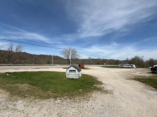 13648 Energy Rd, Proctor, WV, 26055-1286 | Card Image