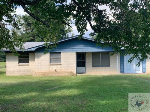 70 County Road 4224, Simms, TX, 75574-4940 | Card Image