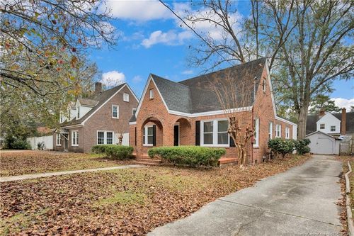 308 E 17th St, Lumberton, NC, 28358-4026 | Card Image