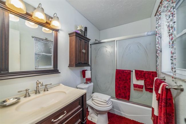 1539 Highcrest Circle, House other with 3 bedrooms, 2 bathrooms and null parking in Valrico FL | Image 17