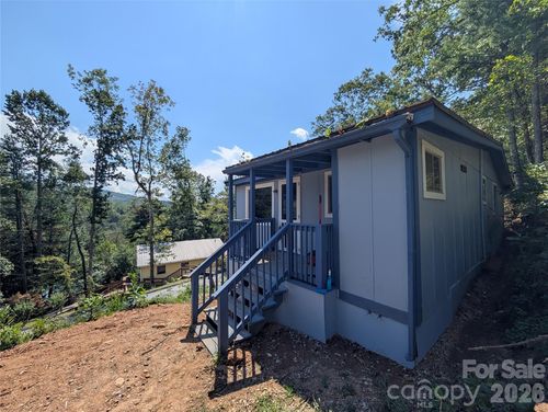 260 Oak Ridge Rd, Hendersonville, NC, 28792-3789 | Card Image