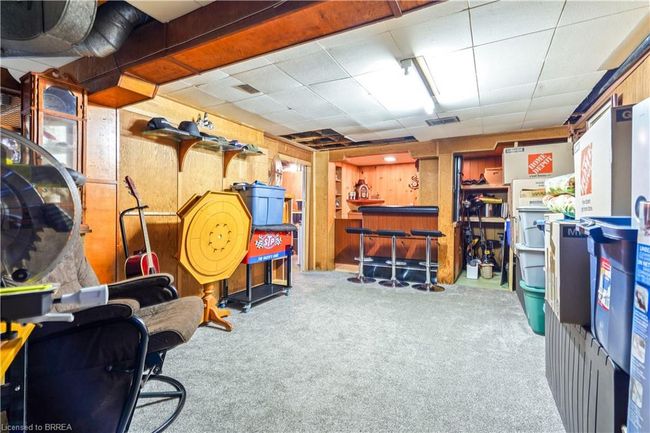 226 Charing Cross St, House other with 3 bedrooms, 1 bathrooms and 5 parking in Brantford ON | Image 29