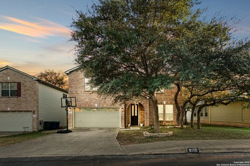 8110 Cooper Corral Cir, San Antonio, TX, 78255-2324 | Card Image