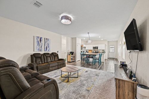 13522 Sunrise Mdw, Saint Hedwig, TX, 78152-0209 | Card Image