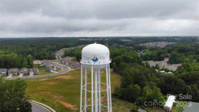 16086 Heron Run Dr, Home with 0 bedrooms, 0 bathrooms and null parking in Tega Cay SC | Image 7
