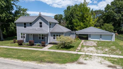 236 W 3rd Ave, Woodhull, IL, 61490-5226 | Card Image