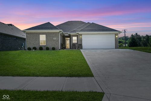 1313 Cartwell Ct, Danville, IN, 46122-5521 | Card Image