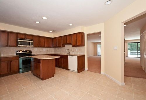 90 Foxwood Dr, Jericho, NY, 11753-1113 | Card Image