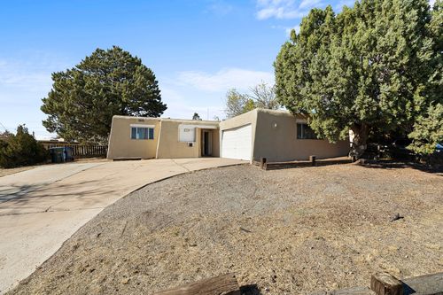 1106 Avenida Codorniz, Santa Fe, NM, 87507-5026 | Card Image