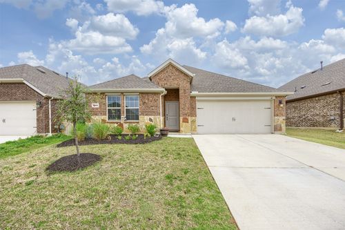 9801 Elk Falls Ln, Aubrey, TX, 76227-5886 | Card Image
