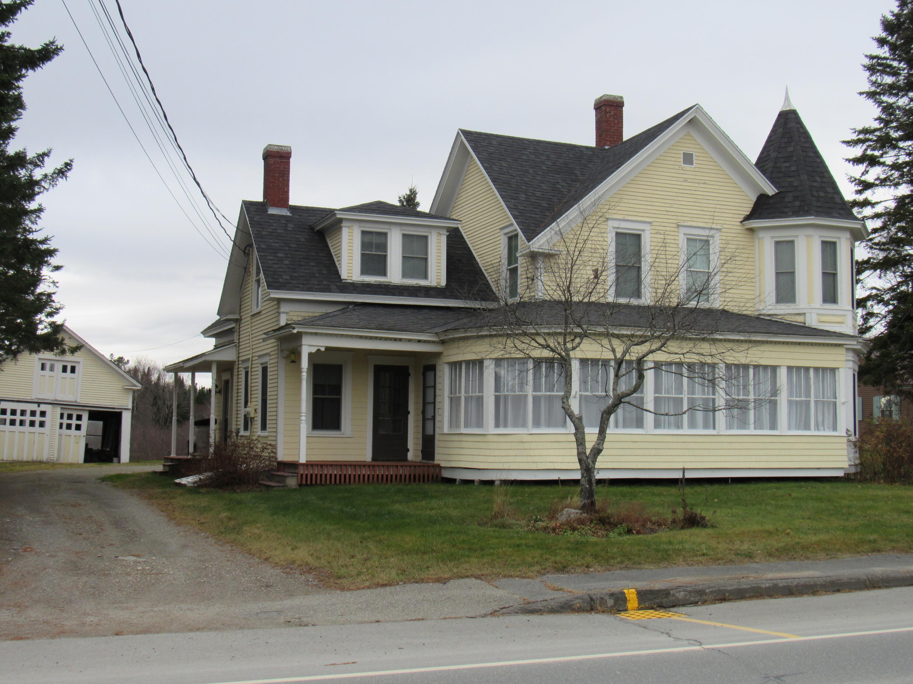 Main St, Jackman, ME 04945