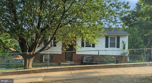 1211 Doewood Ln, CAPITOL HEIGHTS, MD, 20743-1015 | Card Image