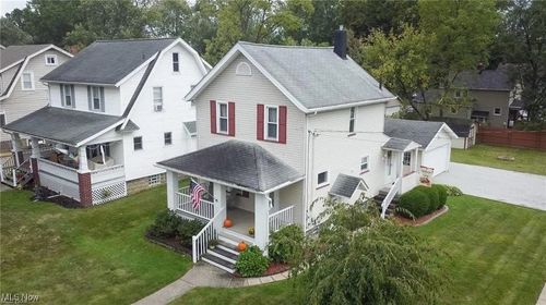 946 Falls Ave, Cuyahoga Falls, OH, 44221-4545 | Card Image