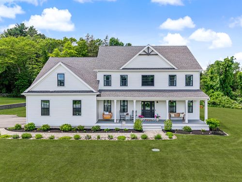 3 Conway Ln, Foxboro, MA, 02035-4204 | Card Image
