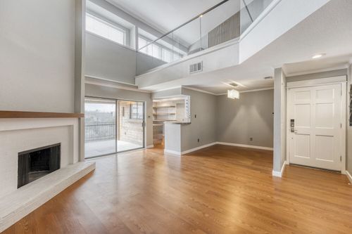 apt-214-8200 Neely Dr, Austin, TX, 78759-8552 | Card Image