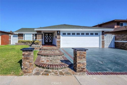 20122 Tillman Ave, Carson, CA, 90746-2426 | Card Image