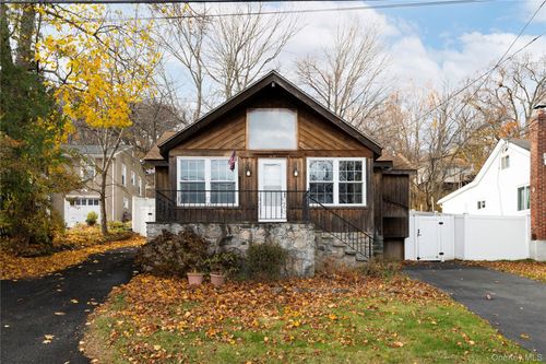 46 Entrance Way, Mahopac, NY, 10541-1302 | Card Image