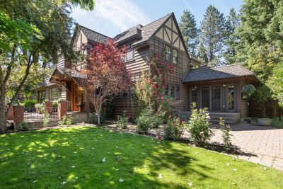 front entry to kitchen porch | Image 2