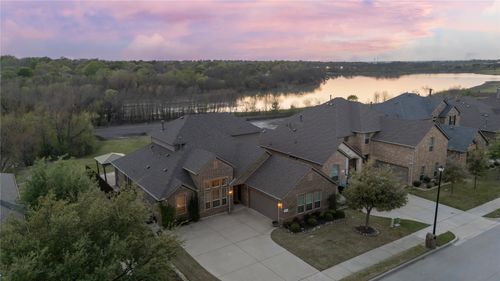 1057 Shady Lane Dr, Rockwall, TX, 75087-6130 | Card Image
