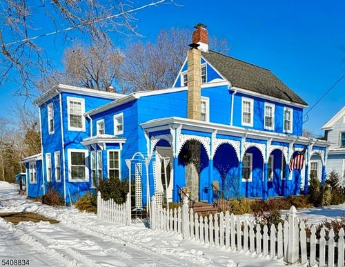 623 Main St, Leesburg, NJ, 08327-3003 | Card Image