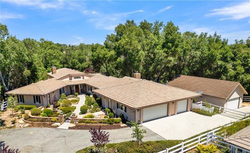 117 Frontier Way, Templeton, CA, 93465-9339 | Card Image