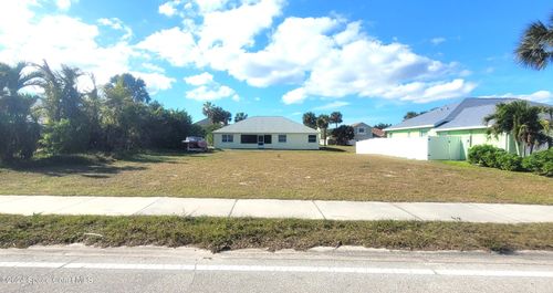 320 S Brevard Ave, Cocoa Beach, FL, 32931-2742 | Card Image