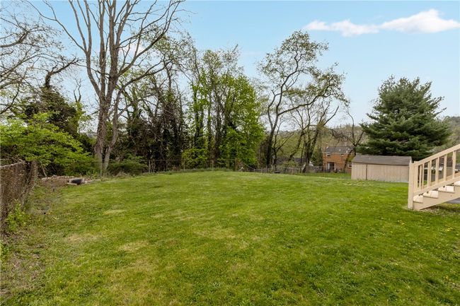 1028 Roseanne Ave, House other with 3 bedrooms, 2 bathrooms and 5 parking in Pittsburgh PA | Image 41