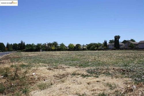 0 Oak St, Brentwood, CA, 94513 | Card Image