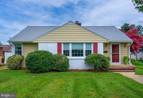 611 Bunker Hill St, FREDERICKSBURG, VA, 22401-3407 | Card Image