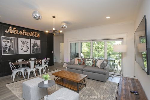 3-109 N 9th St, Nashville, TN, 37206-4189 | Card Image