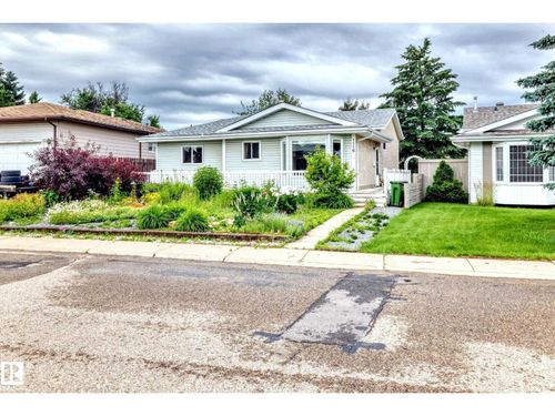 1116 St Nw 8, Edmonton, AB, T6T0N4 | Card Image