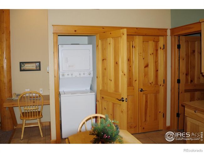 Washer and dryer for your guests | Image 11