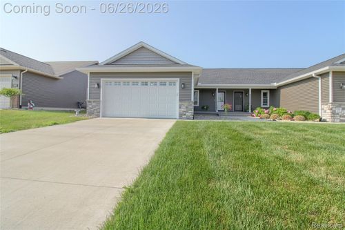 792 Meadows Ct, Grass Lake, MI, 49240-8973 | Card Image
