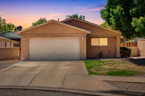 3197 Wingate Meadows Dr Ne, Rio Rancho, NM, 87144-8576 | Card Image