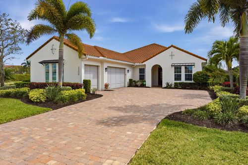 3206 Cotuit Ln, Naples, FL, 34114-9811 | Card Image
