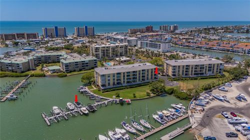 apt-2301-425 150th Ave, MADEIRA BEACH, FL, 33708-2076 | Card Image