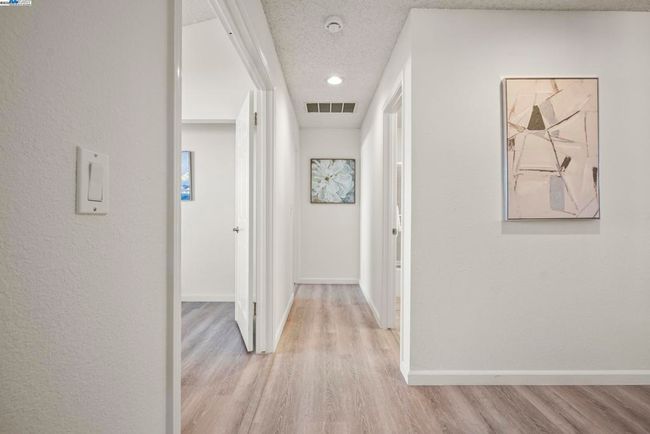 139 Justin Cir, House other with 3 bedrooms, 2 bathrooms and 2 parking in Alameda CA | Image 22