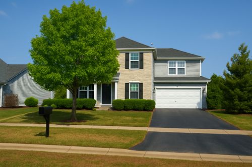 322 Parkstone Dr, Cary, IL, 60013-1170 | Card Image