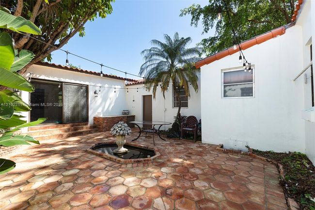 485 Ne 96 Th St, House other with 4 bedrooms, 3 bathrooms and null parking in Miami Shores FL | Image 10