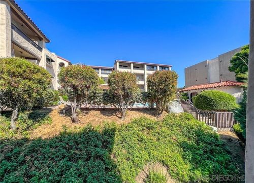 unit-202-2540 Clairemont Dr, San Diego, CA, 92117-6631 | Card Image