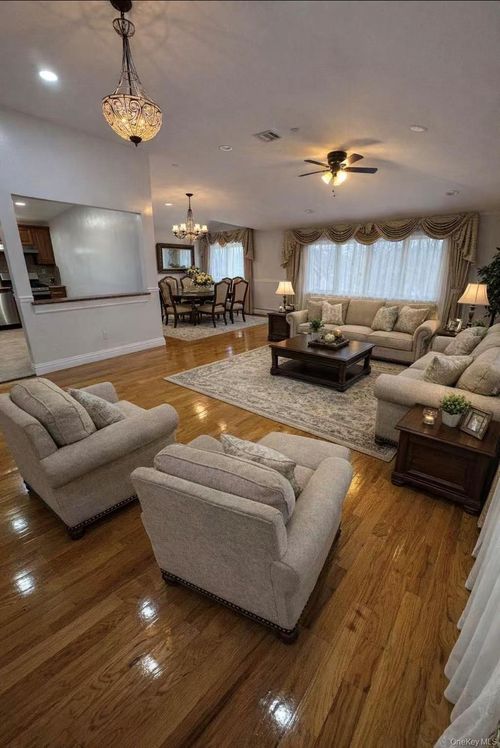 253-12 58th Ave, Little Neck, NY, 11362-2116 | Card Image