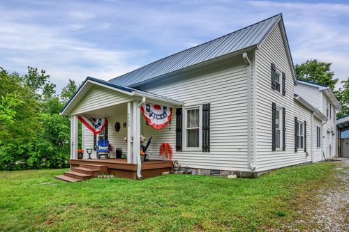2405 Little Bartons Creek Rd N, Cumberland Furnace, TN, 37051 | Card Image