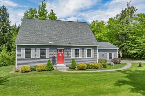 47 Ridge Rd, Alton, NH, 03809-4748 | Card Image