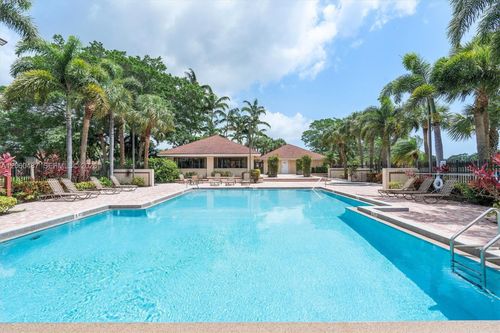 839-839 Blue Ridge Cir, West Palm Beach, FL, 33409-7617 | Card Image