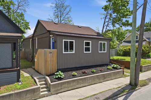 20 Wharncliffe Rd S, London, ON, N6J2J4 | Card Image