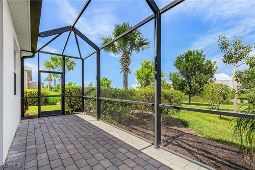 17892 Wayside Bnd, PUNTA GORDA, FL, 33982-5055 | Card Image