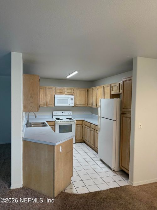 407-10150 Belle Rive Boulevard, Jacksonville, FL, 32256 | Card Image