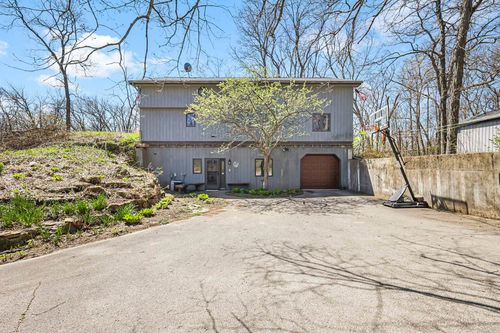 3810 County Road Q, Dodgeville, WI, 53533 | Card Image